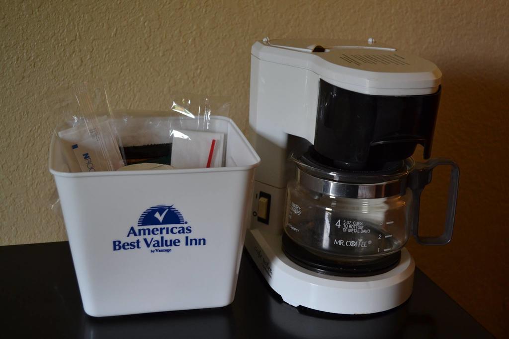 Americas Best Value Inn Smithfield Dış mekan fotoğraf