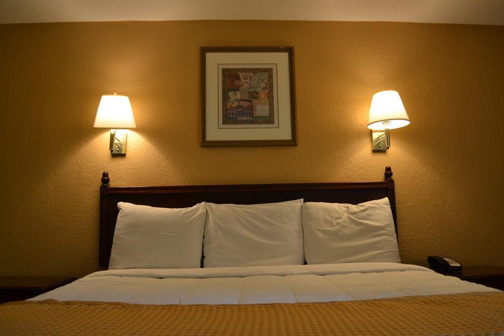 Americas Best Value Inn Smithfield Dış mekan fotoğraf