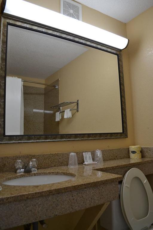 Americas Best Value Inn Smithfield Dış mekan fotoğraf