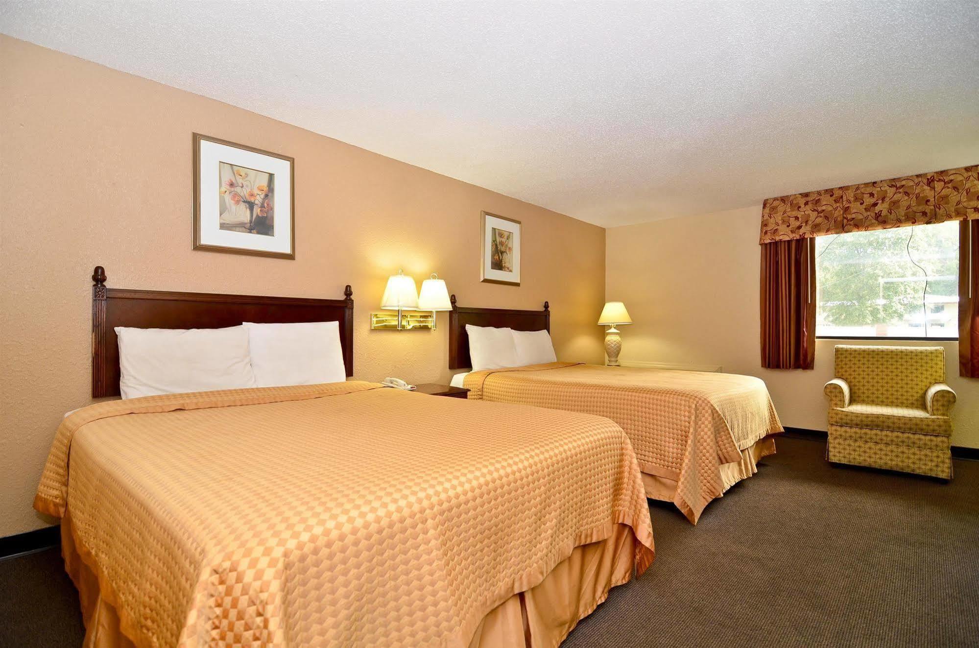 Americas Best Value Inn Smithfield Oda fotoğraf